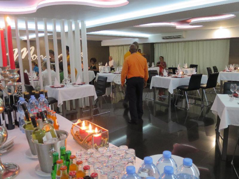 Hotel Vip Praia Exterior photo