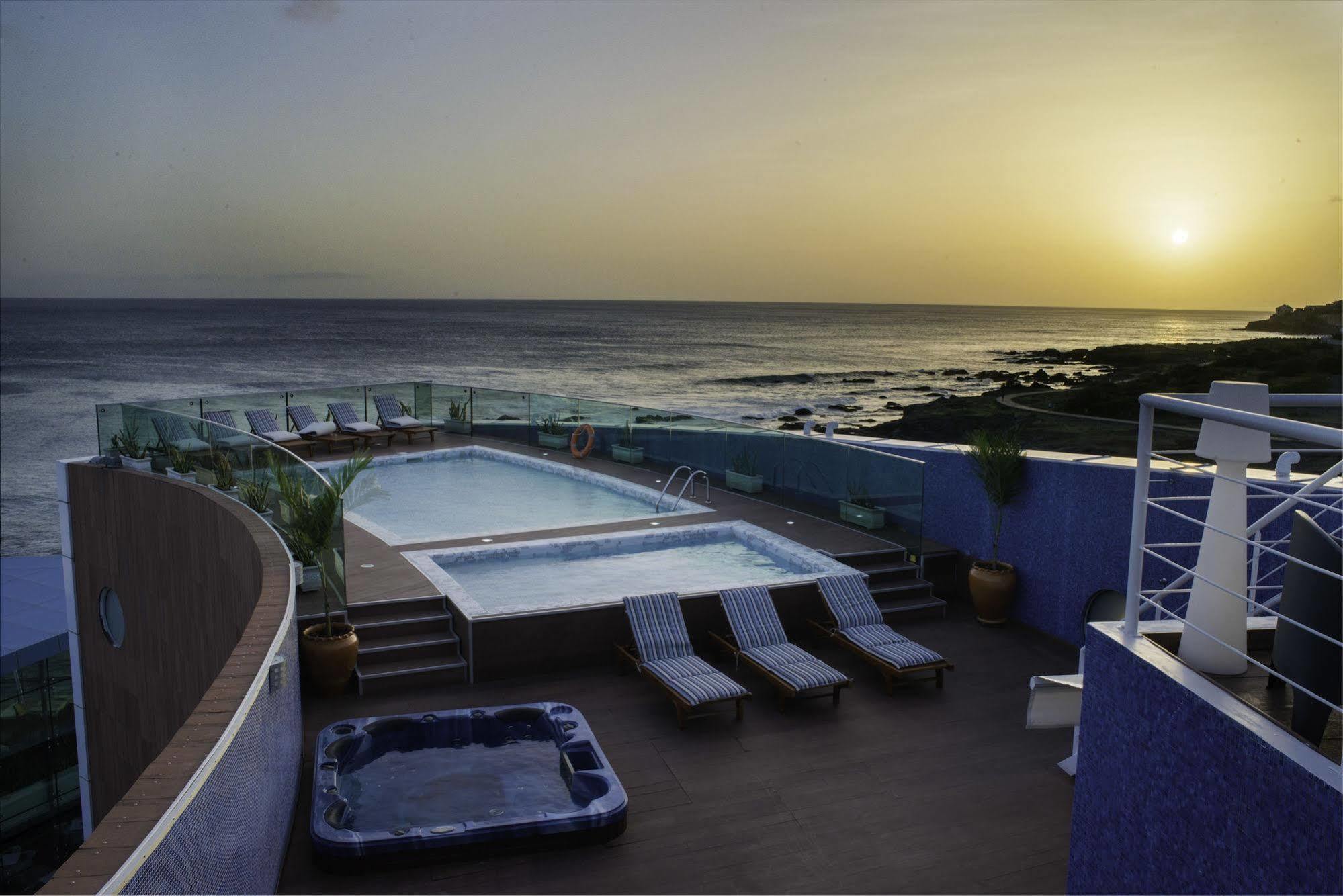 Hotel Vip Praia Exterior photo